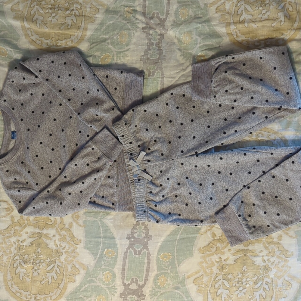 Girls size M(8) Old Navy fleece sleep set